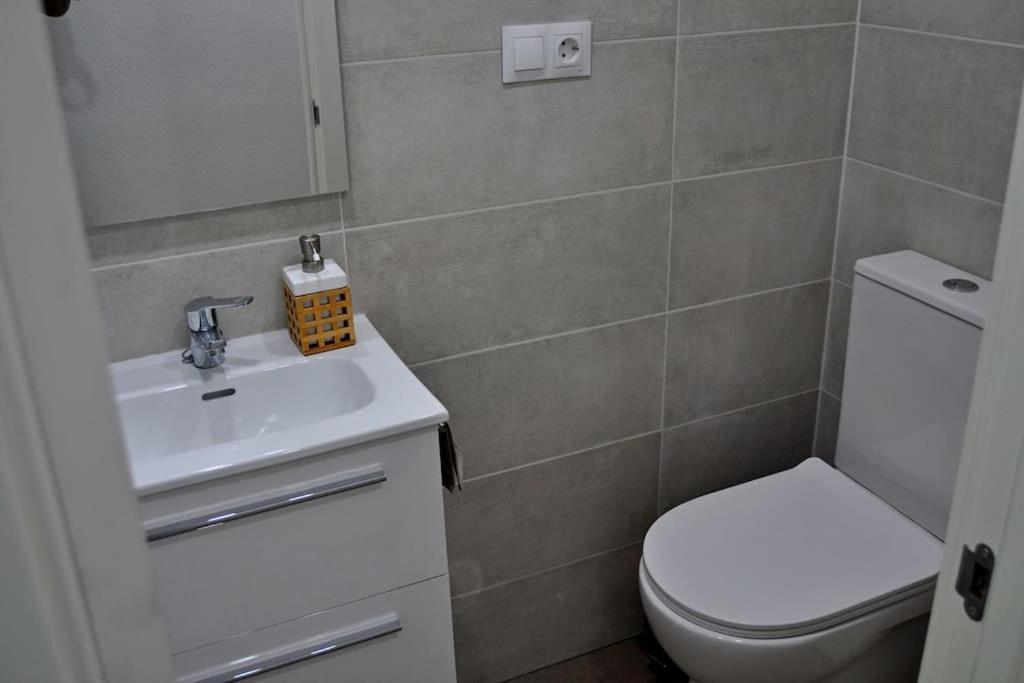 Apartamento Amplio Y Luminoso Plaza America, Wifi Apartment Alicante Exterior foto